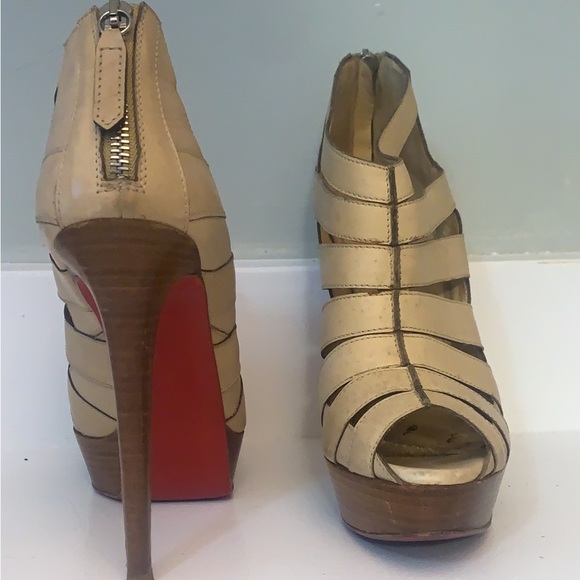 Christian Louboutin - Pique Cire sandals - Picture 2 of 7